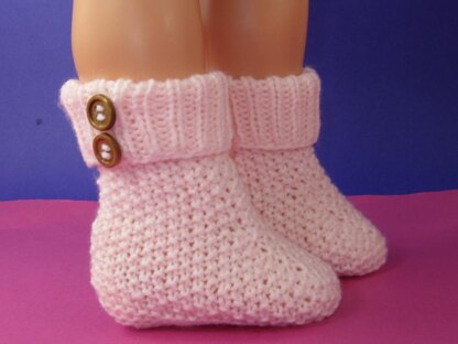 Easy Baby 2 Button Moss Stitch Booties