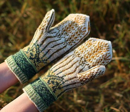 Grasshopper Mittens