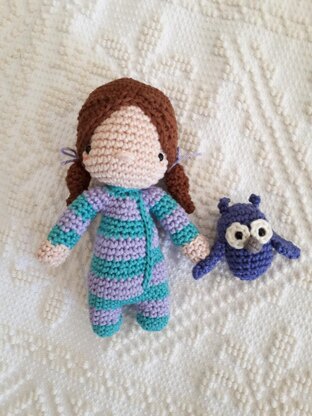 Sleepy Jenny amigurumi doll