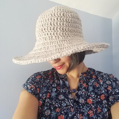 Bolster Brim Sunhat