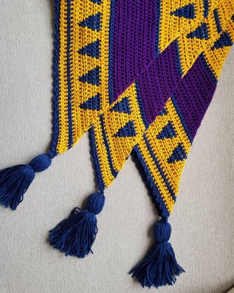 The Oriole Scarf, pattern by Hailey Bailey
