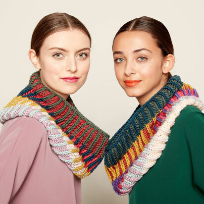 Brioche Knit Cowl in Caron x Pantone - Downloadable PDF