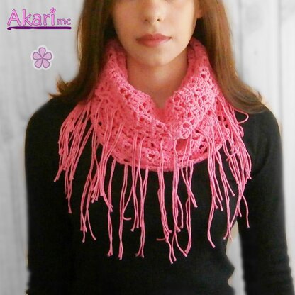 Easy lacy cowl with fringes _ C16