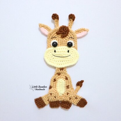 Sitting Giraffe Applique