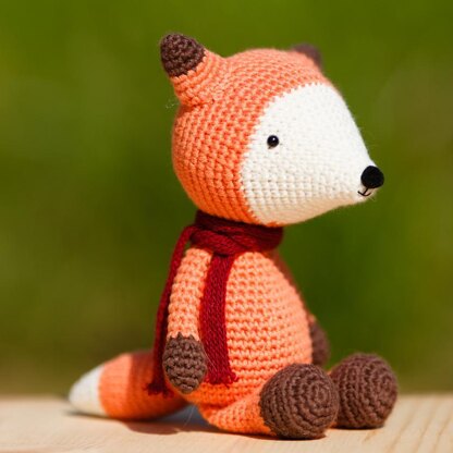 Amigurumi fox