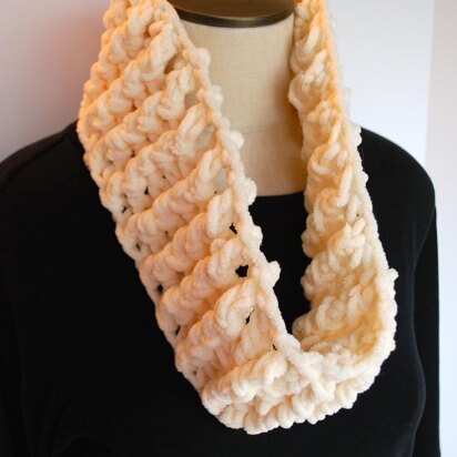 BIG & BOLD Ribbed Cowl