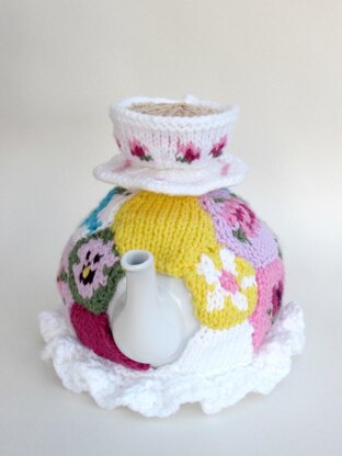 The Granny Patchwork Tea Cosy