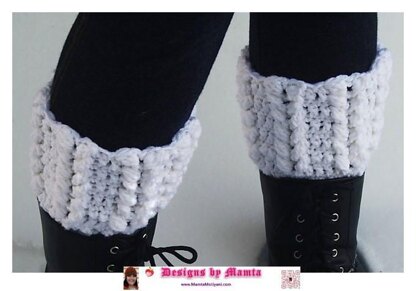 Crochet Braided Hearts Boot Cuffs Romantic Legwarmer Unique