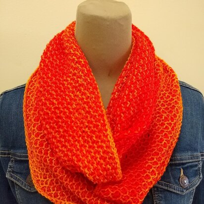 Sunny Honey Infinity Scarf (Tunisian)