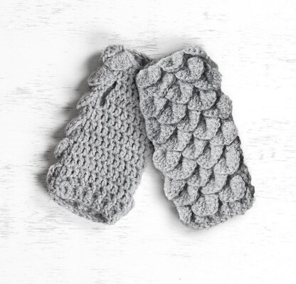 Crocodile Stitch Fingerless Mitts