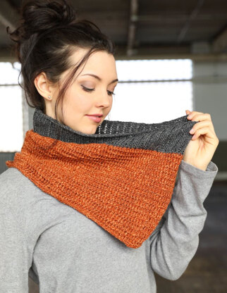 Mock Rib Cowls in Plymouth Yarn Merino Textura - f728 - Downloadable PDF