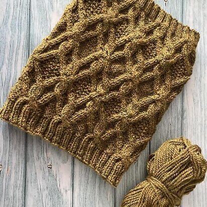 Evergreen Cowl Pattern