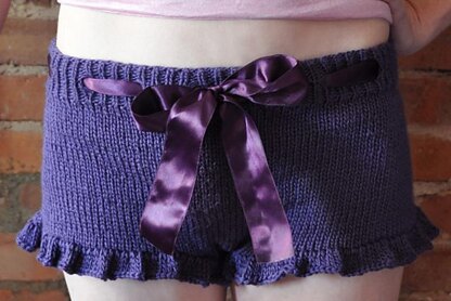 Gorgeous Shorties Ruffle Shorts with Drawstring