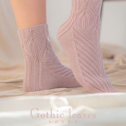 Gothic leaves socks