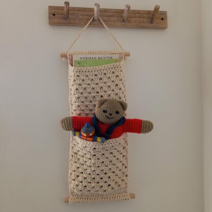 Crochet Pattern for Wall Pockets
