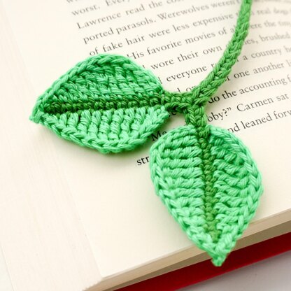 Leaf Bookmark Crochet Pattern