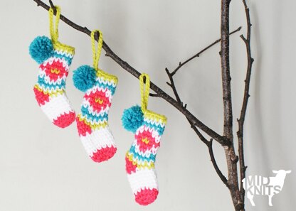 Fair Isle Mini-Stocking Ornament (2015036)