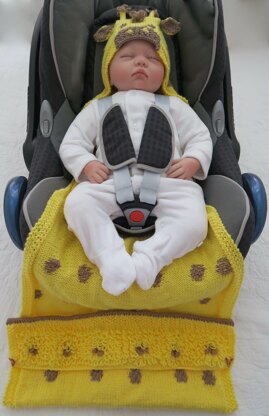 Giles Giraffe Hooded Baby Car Seat Blanket