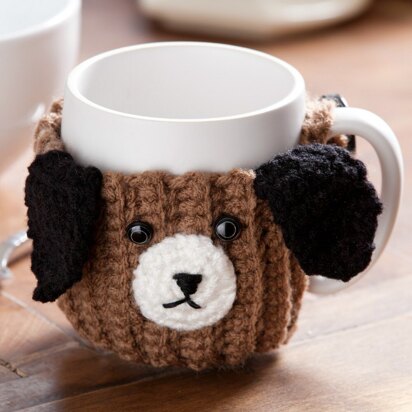 Puppy Mug Hug in Red Heart Super Saver Economy Solids - LW3027