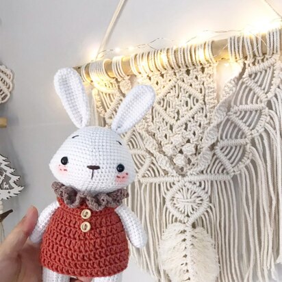 Celia the Rabbit PATTERN