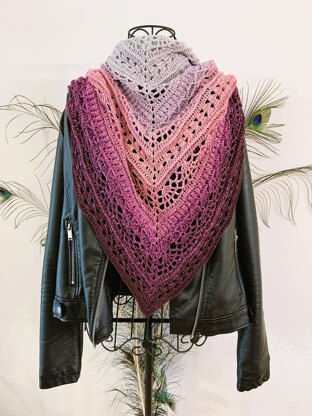 Triangular Scarf "Rhoiteia"