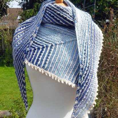 Wedgewood Kite shawl