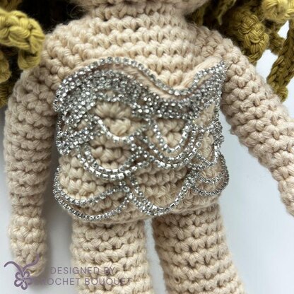 Bathtub - The Wardrobe of Ophelia - Taylor Swift Inspired