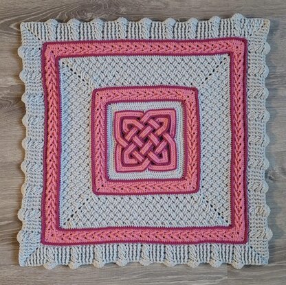 Celtic Knot Baby Blanket