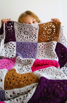 Holi Granny square Blanket