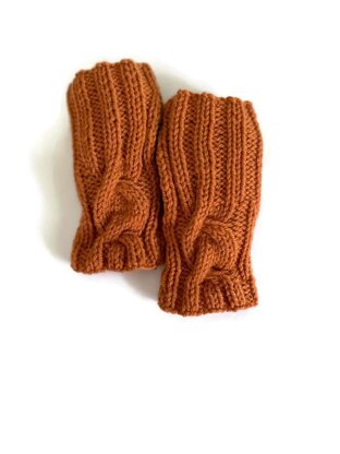 Izzy Lou Cabled Fingerless Mittens