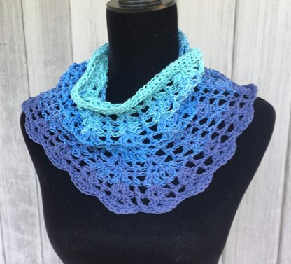 Turquoise Sea Summer Cowl