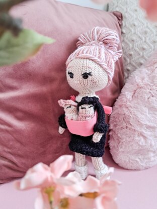 Mina - Mommy and me doll