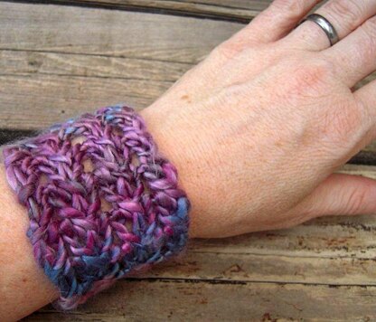 Shimmery Lace Hairband and Wrist Cuffs