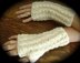 BABY CABLE FINGERLESS GLOVES