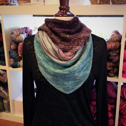 Gradient Shift Cowl