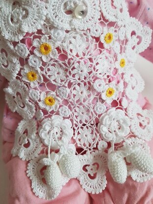 Lace bib for baby