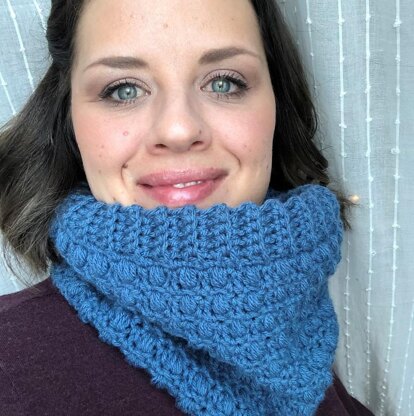 Winter Dreams Cowl