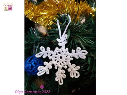 Openwork snowflake 3