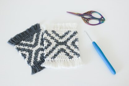 Geometric Mug Rug