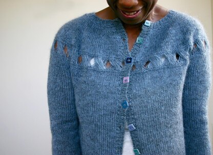 Top down cable yoke women pullover crochet pattern