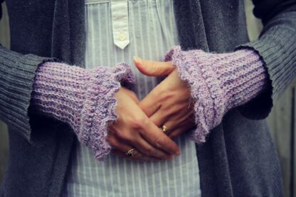 Dashwood Wrist Warmers