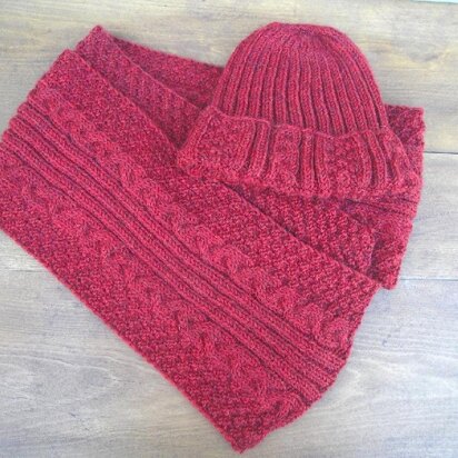 Maple Scarf & Hat