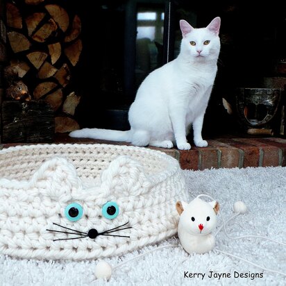 Cool for Cats Crochet Cat Basket