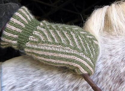 Braided Rein Mittens