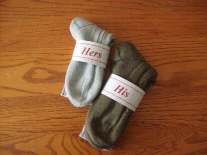 Love Knot Socks