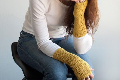 Juliet's Openwork Mitts