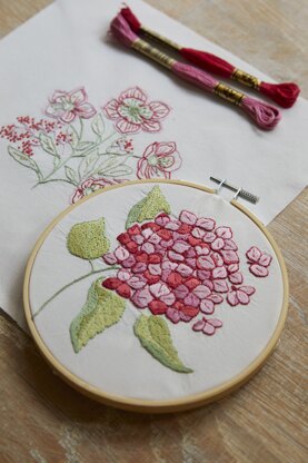 DMC Mindful Making: The Blissful Blooms Embroidery Duo Embroidery Kit