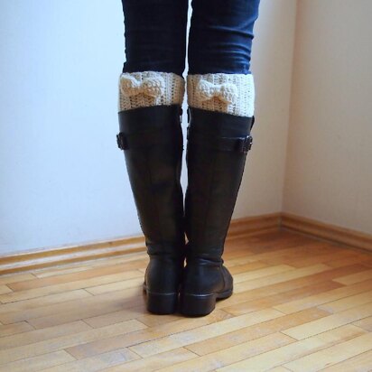 Bow legwarmers knit look boot cuffs