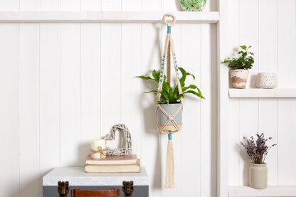 Wool Couture Two Sisters Plant Hanger Macrame Kit