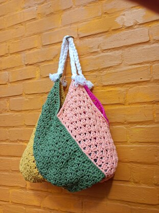 Crochet easy beach bag